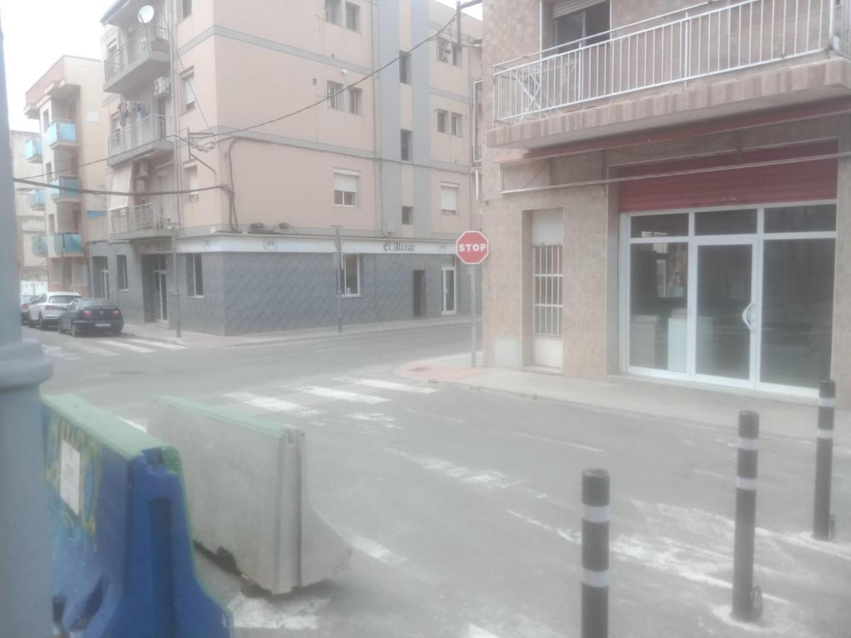 Habitacion Privada Tarragona Con Cocina Salon Y Terraza Piso Compartido Екстер'єр фото