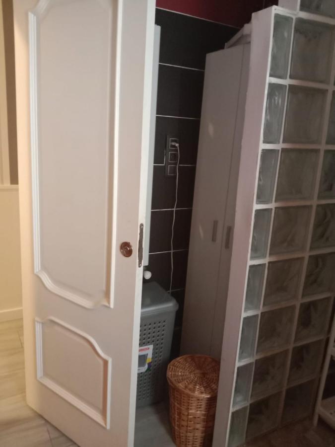 Habitacion Privada Tarragona Con Cocina Salon Y Terraza Piso Compartido Екстер'єр фото
