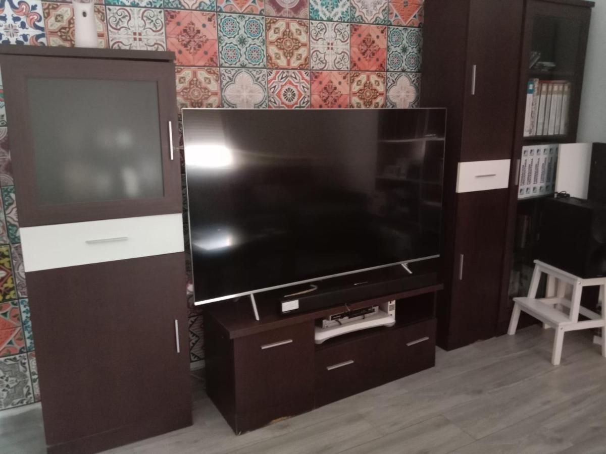 Habitacion Privada Tarragona Con Cocina Salon Y Terraza Piso Compartido Екстер'єр фото