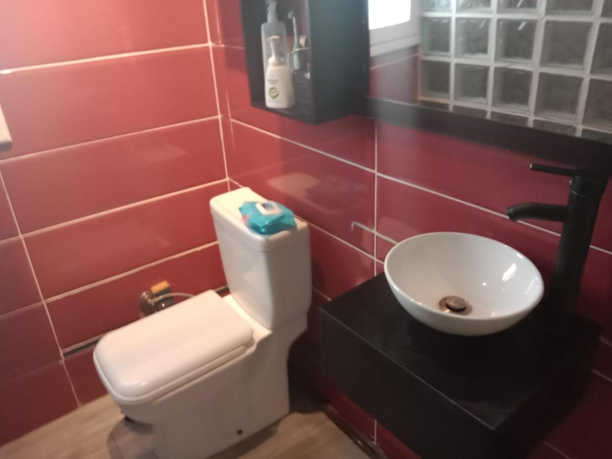 Habitacion Privada Tarragona Con Cocina Salon Y Terraza Piso Compartido Екстер'єр фото